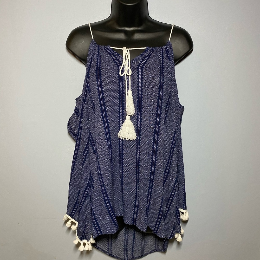 Top Open Shoulder Blue